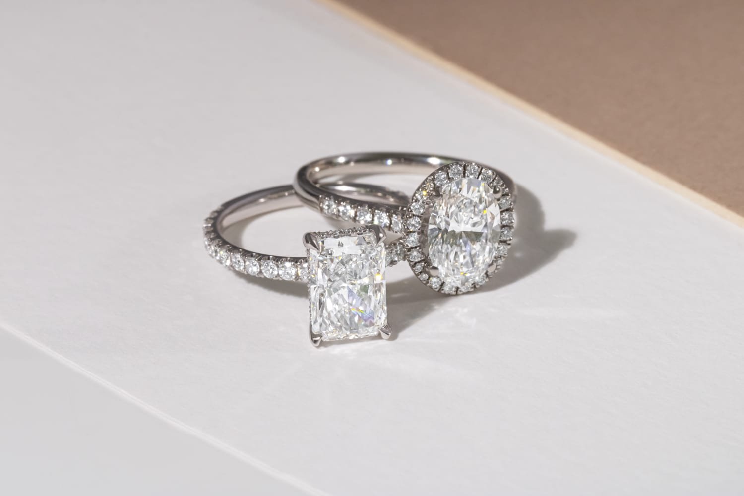 Read more about the article Engagement Ring London:A Guide to Finding the Perfect Sparkle