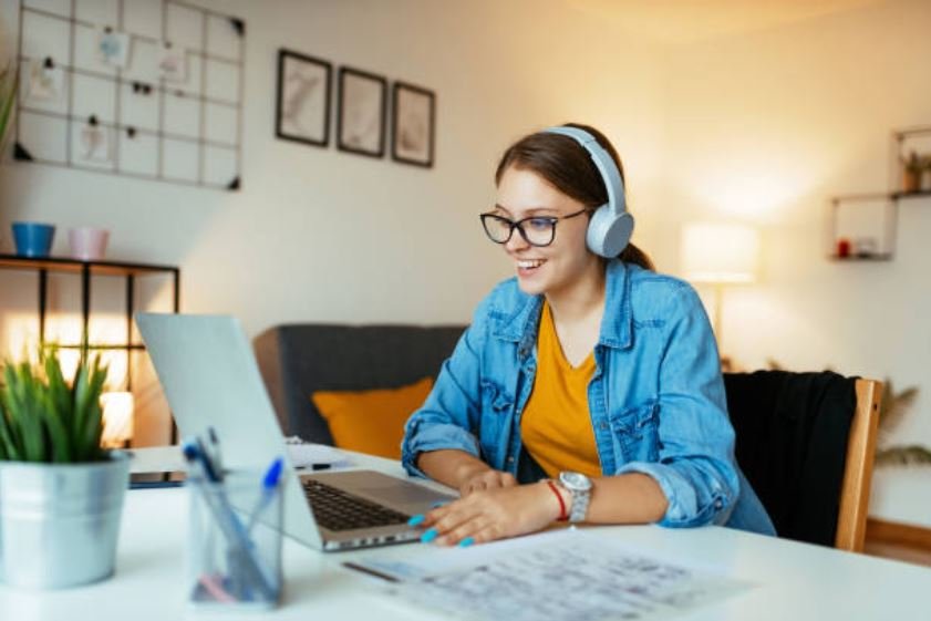 How GCSE Psychology Online Courses Encourage Independent Learning and Deeper Curiosity 3 GCSE Psychology Online Courses