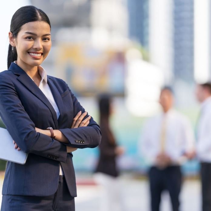 Why Smart Travelers Are Ditching Traditional SIM Cards in 2025 5 Travel agent at outdoor