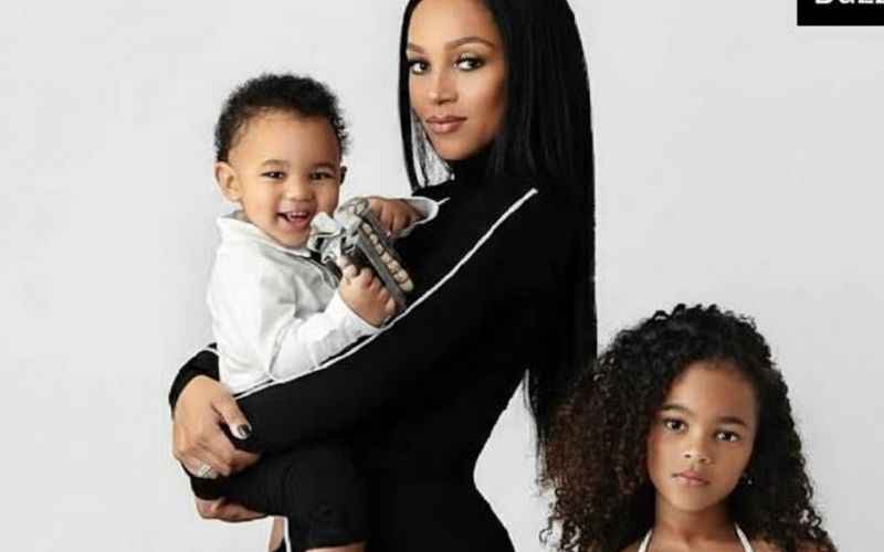 Standing by Her Father During Legal Challenges