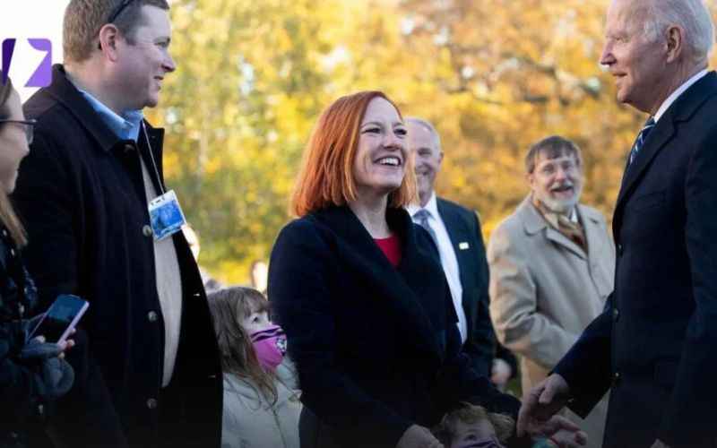 Why Her Parents Choose Total Privacy